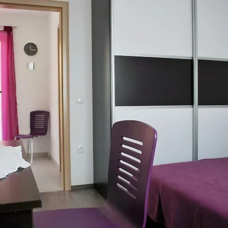 Mimoza 3 Apartman *